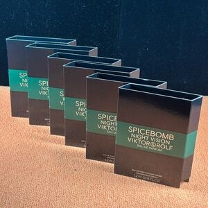 Viktor & Rolf Spicebomb Night Vision Sample Lot